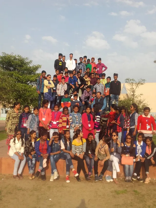 Monument Steps Group