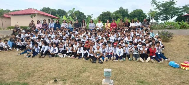 Resort Lawn Assembly