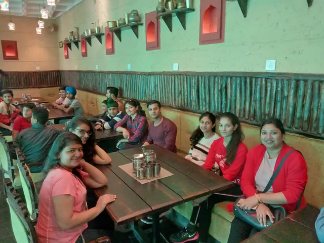 Restaurant Dining Group